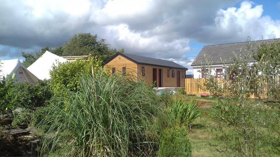 Shannon Estuary Glamping Effernan Экстерьер фото