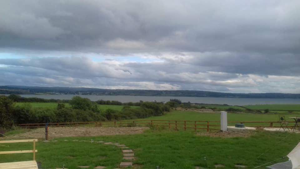Shannon Estuary Glamping Effernan Экстерьер фото